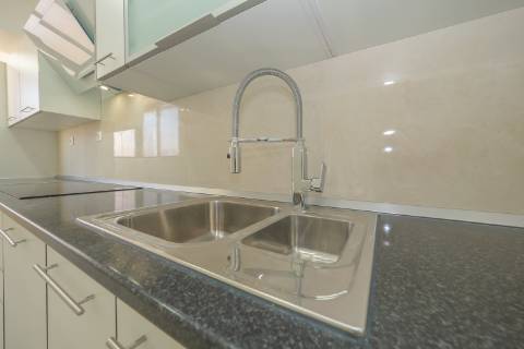 | T3 DUPLEX REMODELADO | 100M DA PRAIA | COSTA DA CAPARICA |