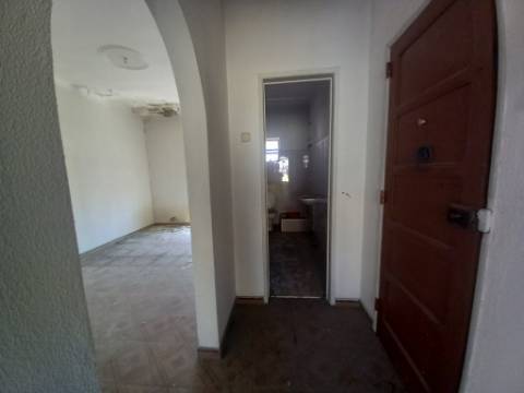 Oportunidade de Investimento | APARTAMENTO T1 | Baixa da Banheira