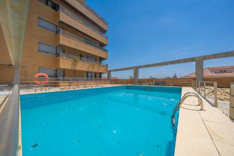 | T2 em Vila Franca de Xira | 142 m2 | Piscina | Edifício Varandas da Lezíria |