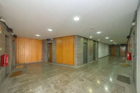 | T2 em Vila Franca de Xira | 142 m2 | Piscina | Edifício Varandas da Lezíria |
