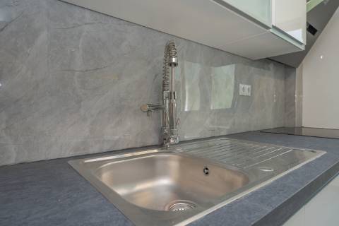 | Apartamento T2 | REMODELADO | Benfica |
