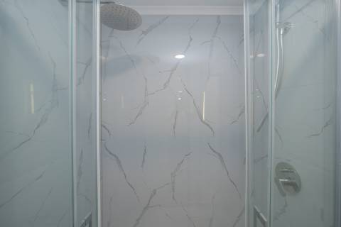 | Apartamento T2 | REMODELADO | Benfica |