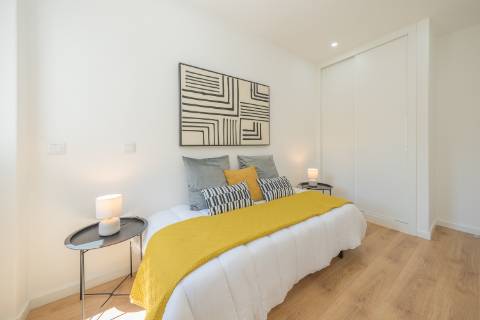 | Apartamento T3 | REMODELADO | SUÍTE | Rua República da Bolívia |