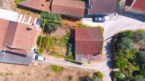 Moradia T3 Venda em Candosa,Tábua