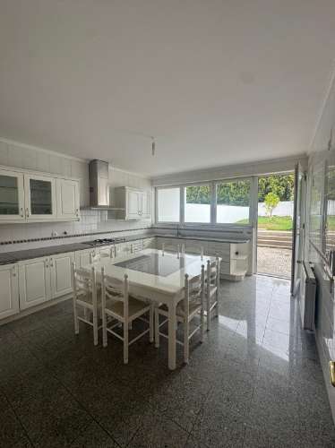 Moradia T3 perto da praia - Arcozelo