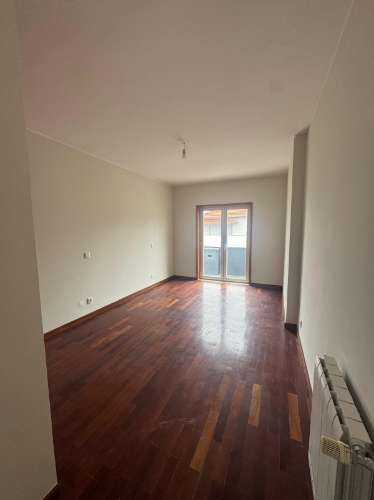 Moradia T3 perto da praia - Arcozelo