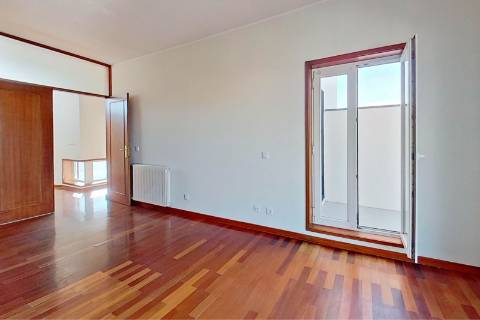 Moradia T3 perto da praia - Arcozelo