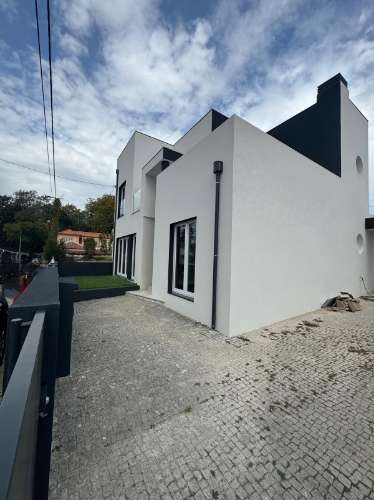 Moradia T3 perto da praia - Arcozelo