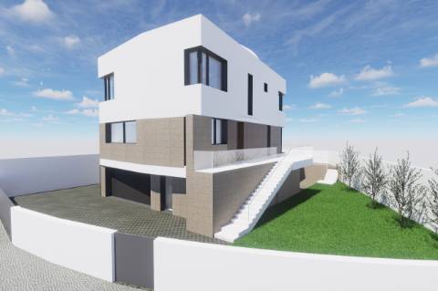 Moradia T4 contemporânea com piscina, jardim, garagem e amplas áreas em Ramalde, Porto