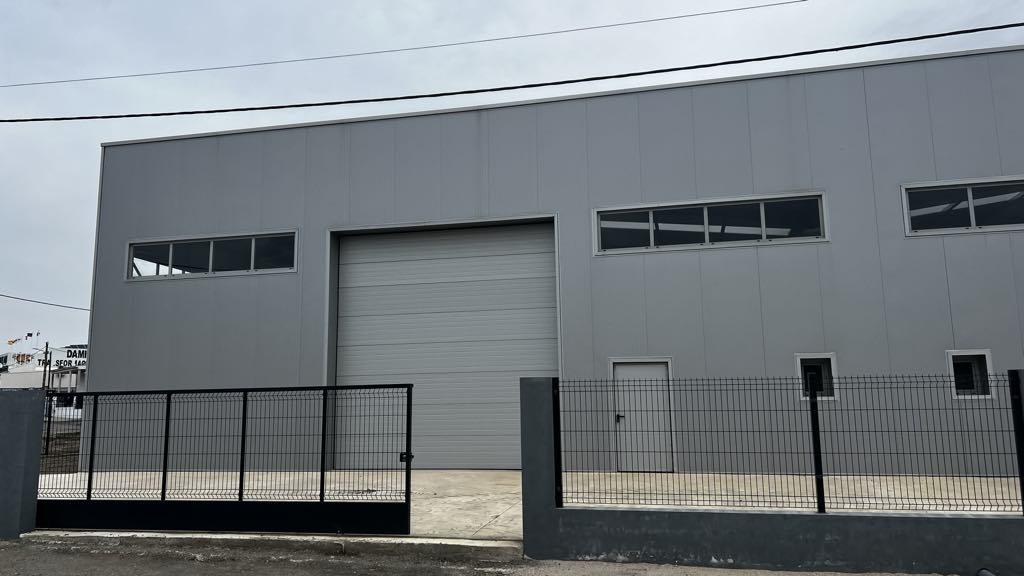 Armazém com construção recente em Vila Nova de São Bento I Possibilidade de Venda Conjunta
