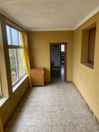 Moradia Térrea Remodelada com Amplo Terreno em Vale de Vargo , Serpa