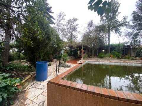 Quintinha de charme com 1,7 ha, capela privada e abundância de água - Vila Verde de Ficalho (Serpa)
