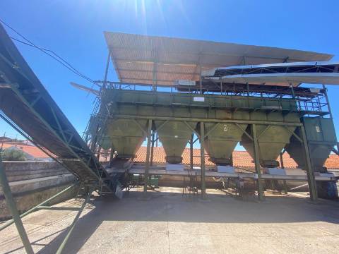 Lagar Industrial de Excelência em Vale de Vargo , Serpa