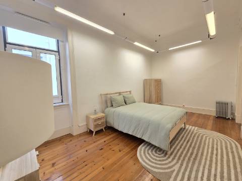 Magnífico imóvel na Avenida da Liberdade - ideal para habitação ou escritórios de prestígio