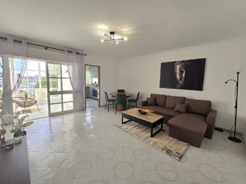 T1 Espaçoso com Piscina Rooftop | Areias de São João - Albufeira