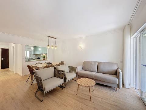 Apartamento T1+1 num dos melhores resorts em Albufeira e Olhos de Água