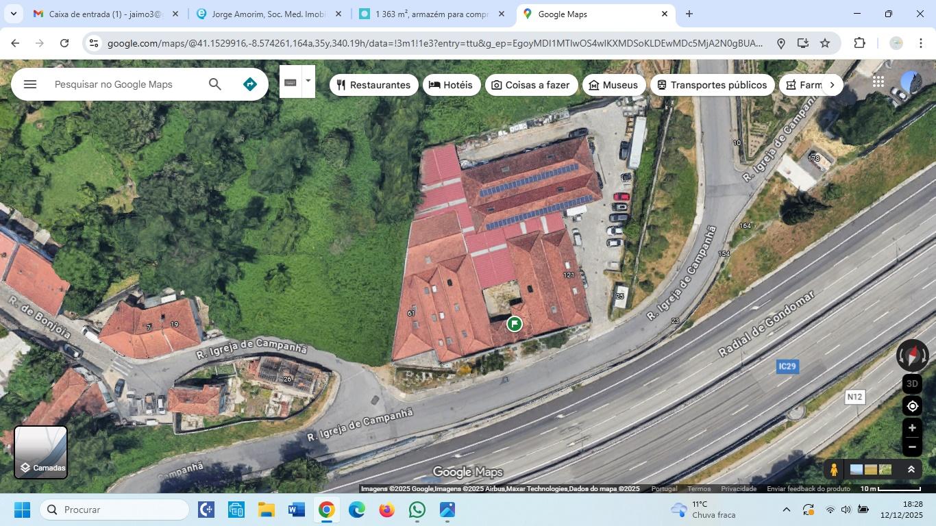 Armazém industrial com 1400 m2. Frente para A.E - A43 Porto - Gondomar. 300 mt da VCI. - Antas. 
Posto de transformação.