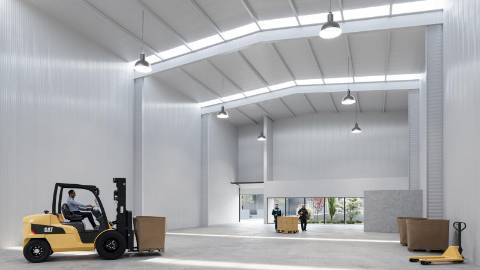 Armazém em Z.I. Novo. 542,50 m2. Área livre 350 m2. Pé dtº 9 mt - excelentes acessos.