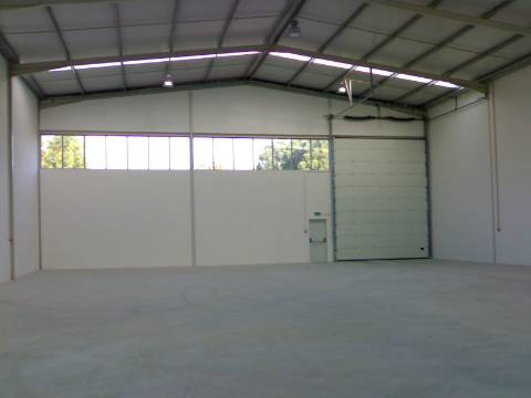 Armazém industrial. 680 m2. Z.I de Ovar