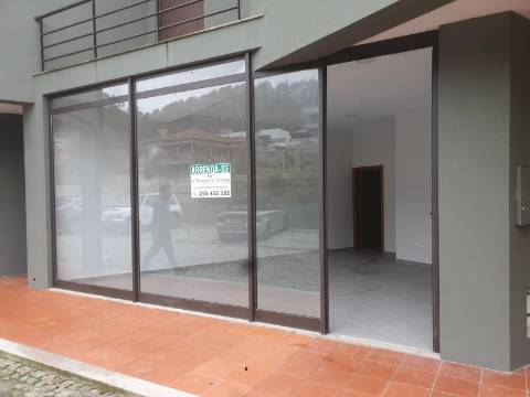 Loja bem localizada