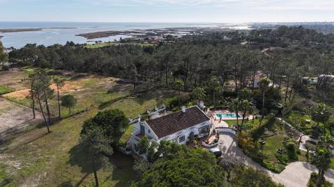Quinta T4 á venda em Luz de Tavira