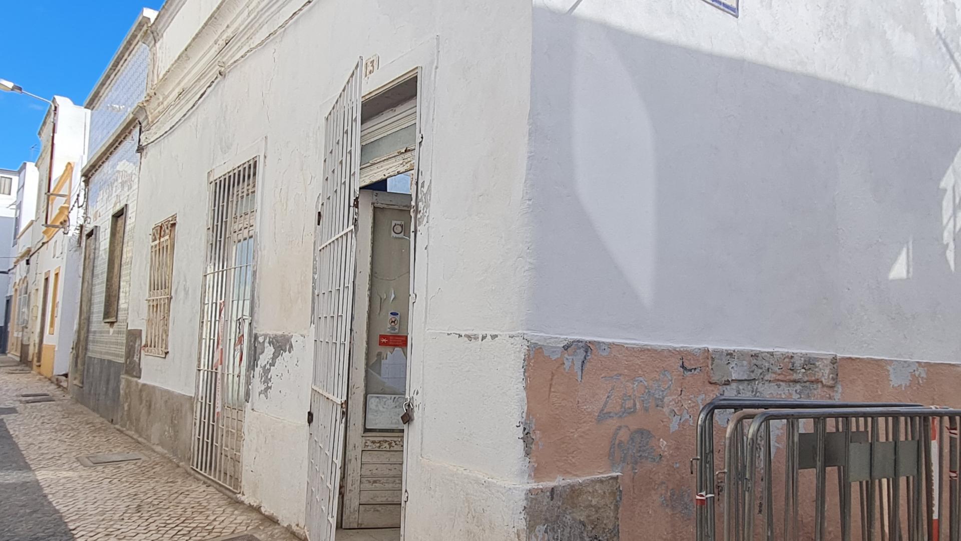 Moradia à venda na Barreta Olhão
