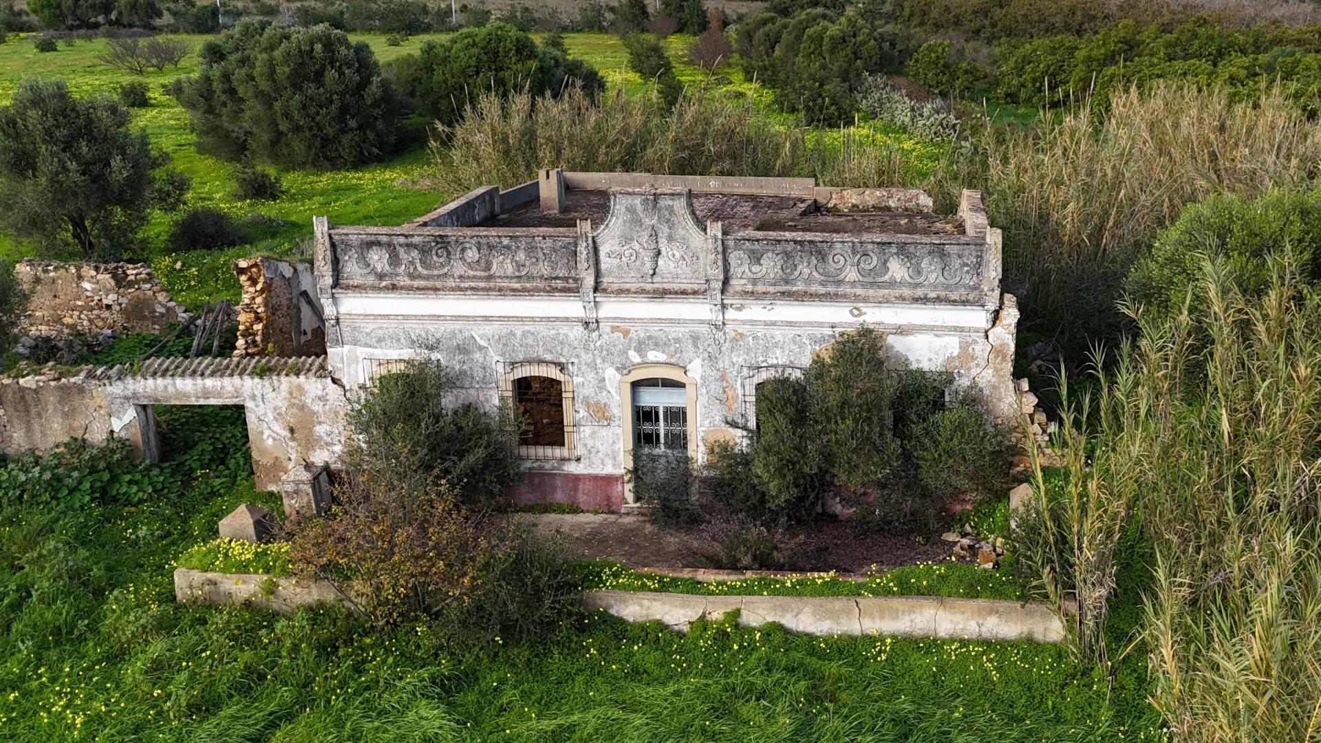 Quinta com 36.960m² à Venda na Fuseta - Junto à Ria Formosa
