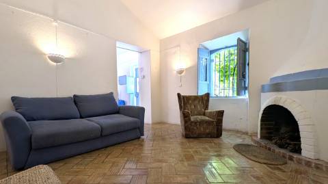 Propriedade de charme com piscina a minutos da Fuseta