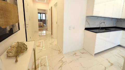 Apartamento T3 Frente ao Mar em Quarteira, Primeira Linha da Praia