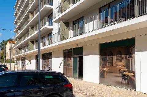 Espaço Comercial - Edificio O'Living - Invista em Duas Lojas no O'Living e Potencie o Seu Negócio