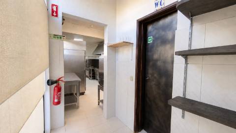 Excelente Oportunidade de Trespasse - Café/Restaurante na Azambuja