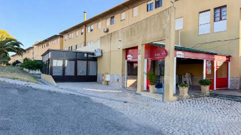 Excelente Oportunidade de Trespasse - Café/Restaurante na Azambuja