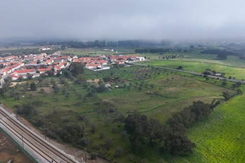 Moradia com Terreno de 2,9 ha para Venda na Aldeia do Futuro - Grândola