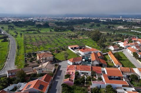 Moradia com Terreno de 2,9 ha para Venda na Aldeia do Futuro - Grândola