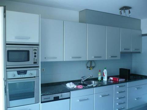 Excelente Apartamento T4 para Arrendamento - Parque das Nações | Rua da Nau Catrineta