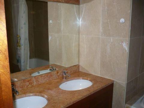 Excelente Apartamento T4 para Arrendamento - Parque das Nações | Rua da Nau Catrineta