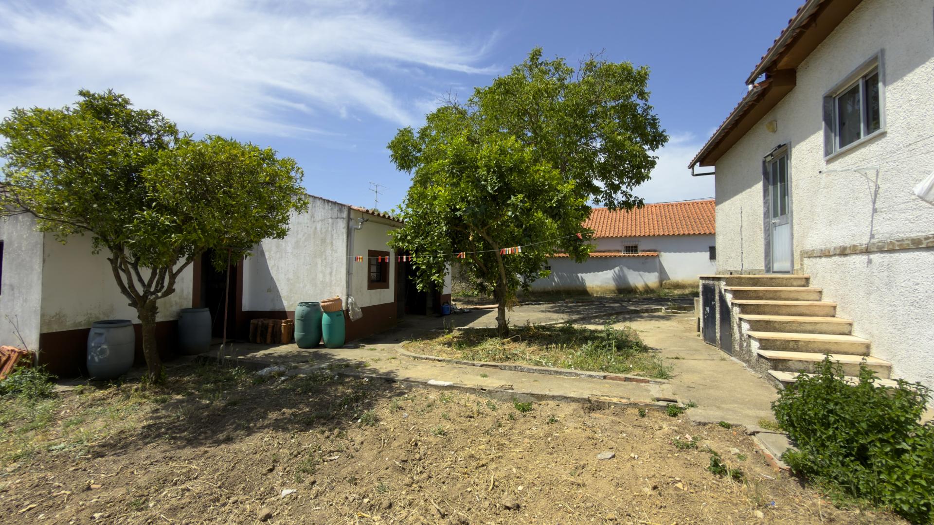 Descubra o refúgio perfeito para a sua família, com espaço e conforto em Vila Nova de Casével - Santarém
