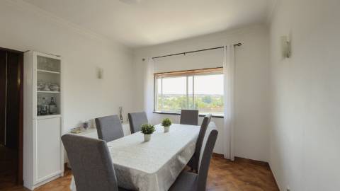 Descubra o refúgio perfeito para a sua família, com espaço e conforto em Vila Nova de Casével - Santarém