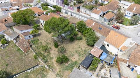 Descubra o refúgio perfeito para a sua família, com espaço e conforto em Vila Nova de Casével - Santarém