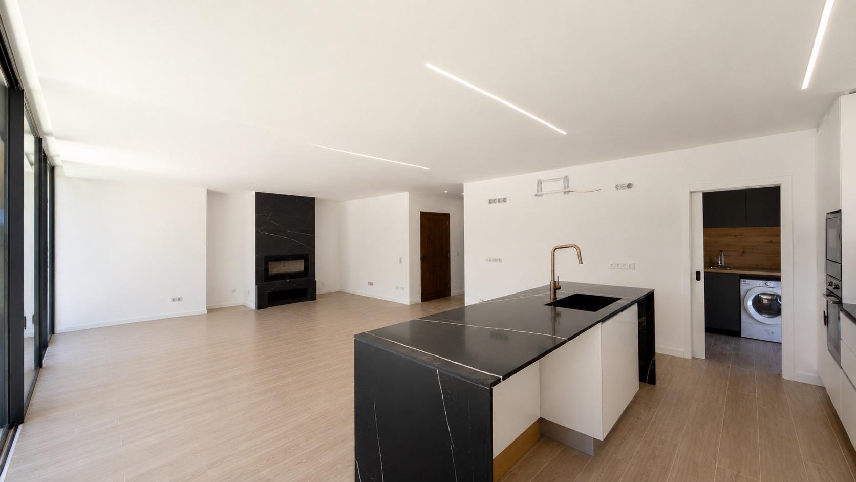 Moradia T3 de Arquitetura Contemporânea com Piscina e Suite Master | Nova Construção no Barreiro