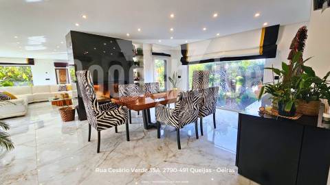 Moradia T4 de Luxo com Piscina | Santo Estêvão - Benavente