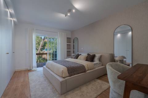 Fully Renovated 1-Bedroom Apartment | Furnished | 2 Balconies | Monte Estoril