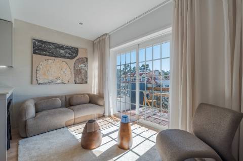 Fully Renovated 1-Bedroom Apartment | Furnished | 2 Balconies | Monte Estoril