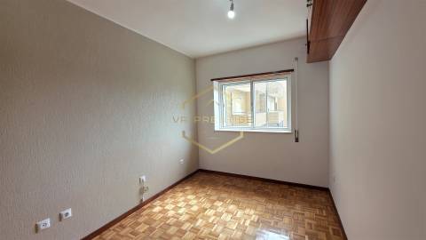 Apartamento T1 a 450 metros da praia de Aver-o-Mar
