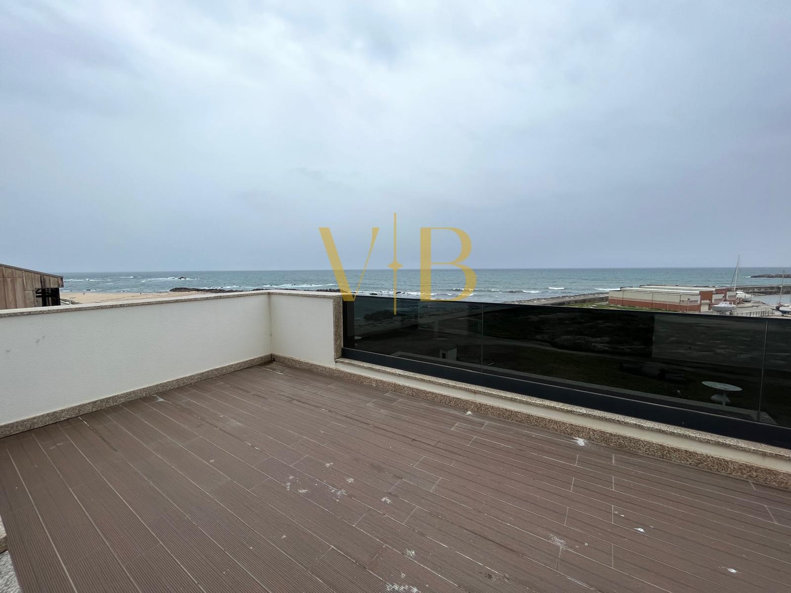 T2 NOVO c/Terraço 1ªLinha Vila do Conde