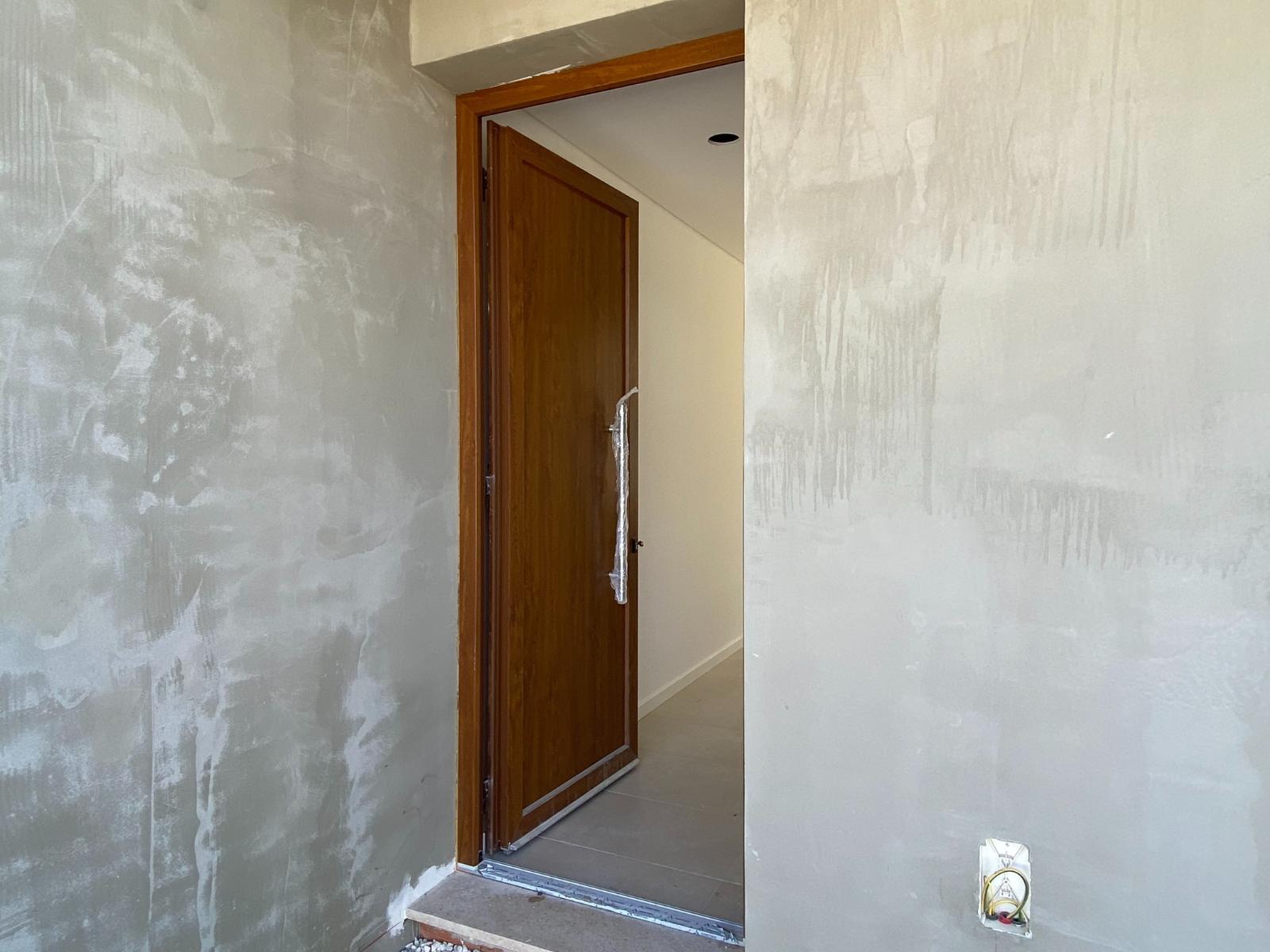 Moradia T3 com piscina e jardim a 5 minutos das Praias