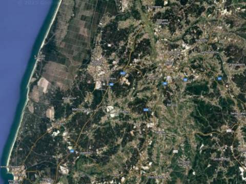 Moradia V5 com terreno urbano numa Localização Privilegiada em Leiria