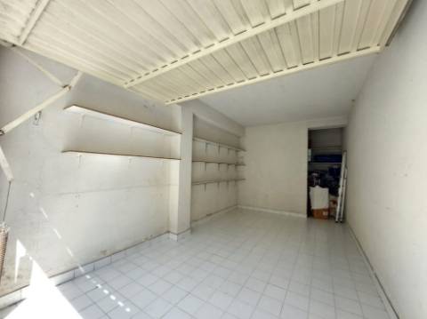 Box privada no centro de Caldas da Rainha