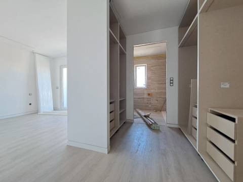 Moradia T4 com garagem a 5 minutos do Baleal