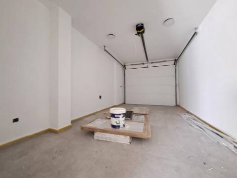 Moradia T4 com garagem a 5 minutos do Baleal
